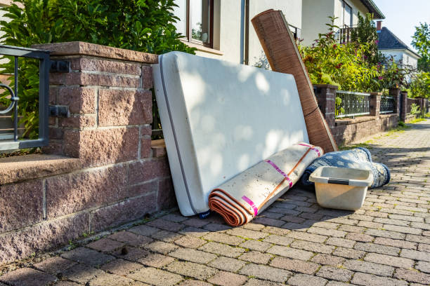 Best Property Management Cleanouts  in Milroy, PA